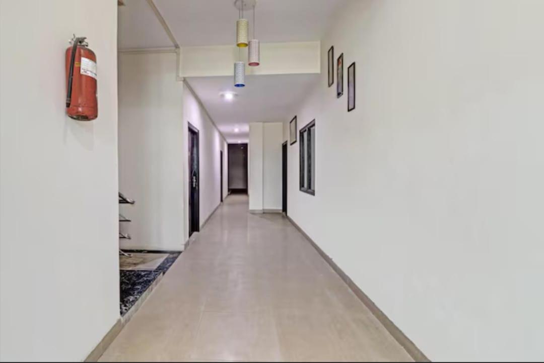 Hotel Olive Tree Agra  Εξωτερικό φωτογραφία