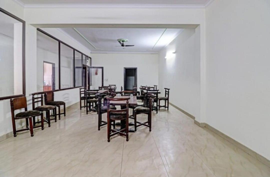 Hotel Olive Tree Agra  Εξωτερικό φωτογραφία
