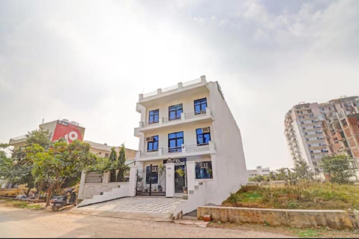 Hotel Olive Tree Agra  Εξωτερικό φωτογραφία